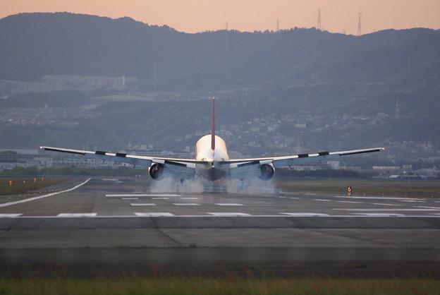 新千歳空港と伊丹空港間のフライト情報 Lcc利用なら関空や神戸へ 札幌 新千歳 の格安航空券 Lccの比較検索予約サイト トラベリスト