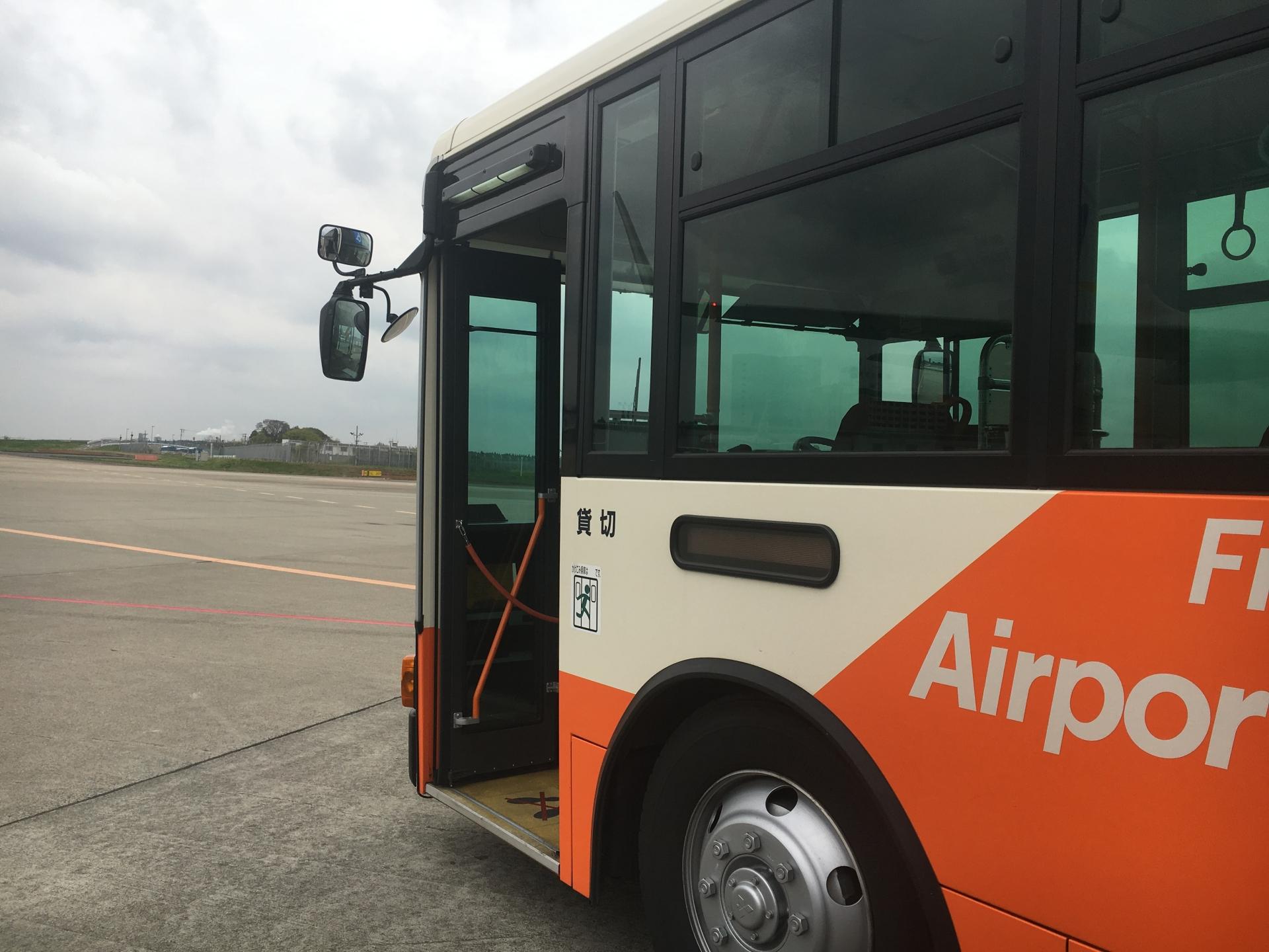 伊丹空港まで三宮からのバスは電車よりも利便性が高いか徹底比較 伊丹の格安航空券 Lccの比較検索予約サイト トラベリスト