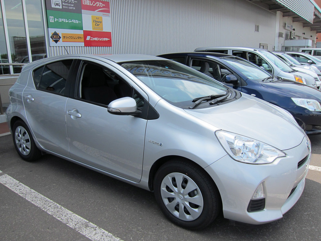 仙台空港からレンタカーで観光。空港内での配車はなく、営業所へ送迎