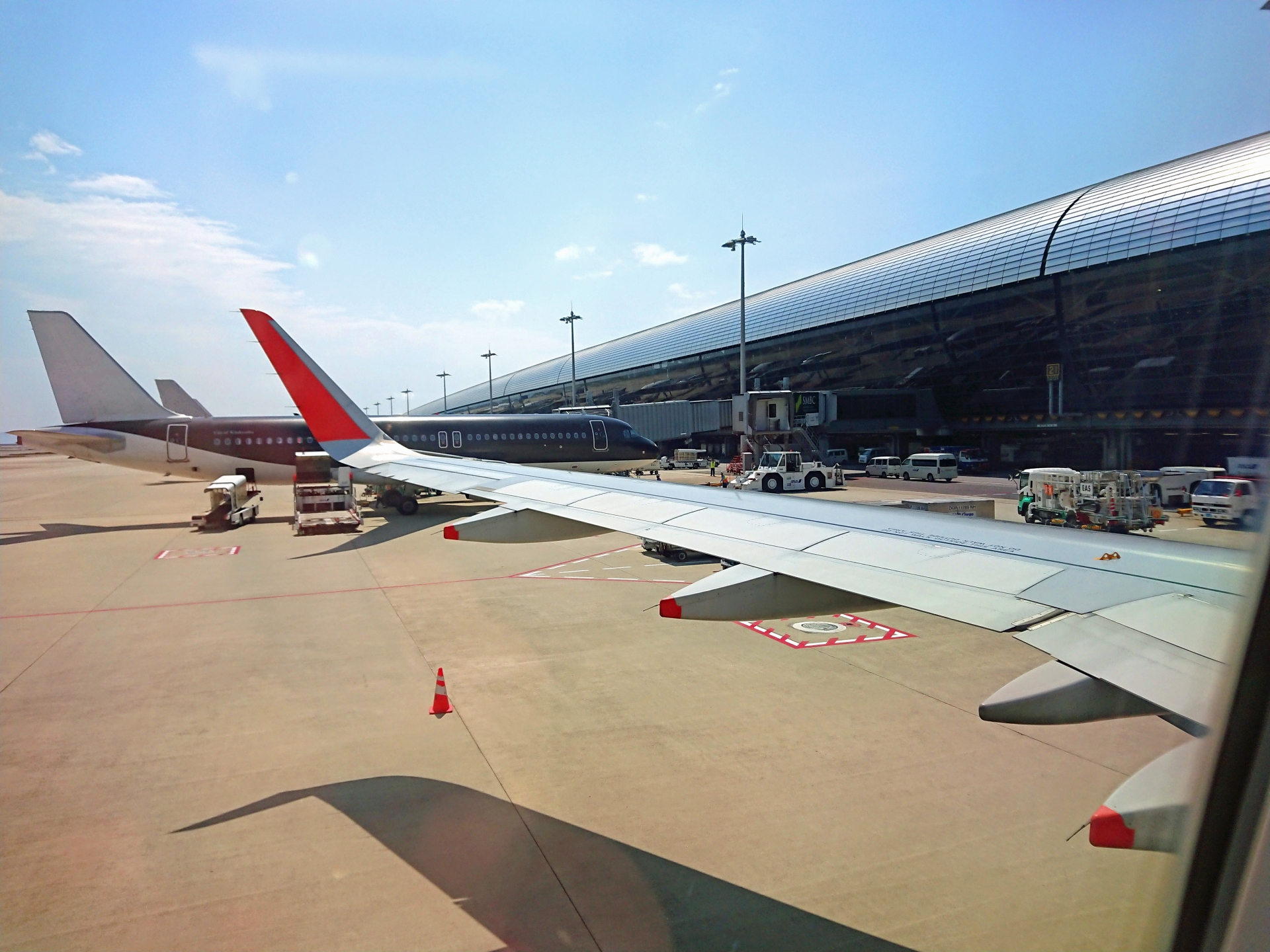 秋田空港ターミナルビルを快適に過ごす 秋田空港のサービス 施設案内 秋田の格安航空券 Lccの比較検索予約サイト トラベリスト