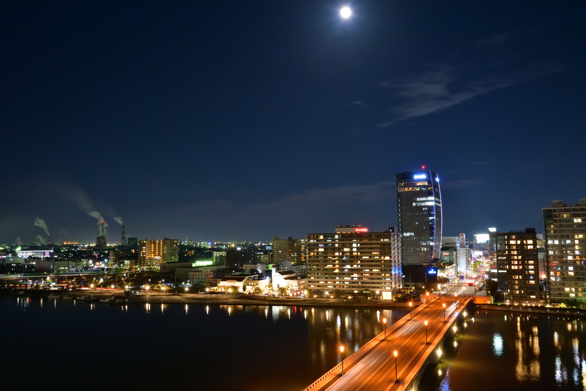 新潟空港から成田空港への時刻表 料金は 空港の出発 到着ロビー情報も